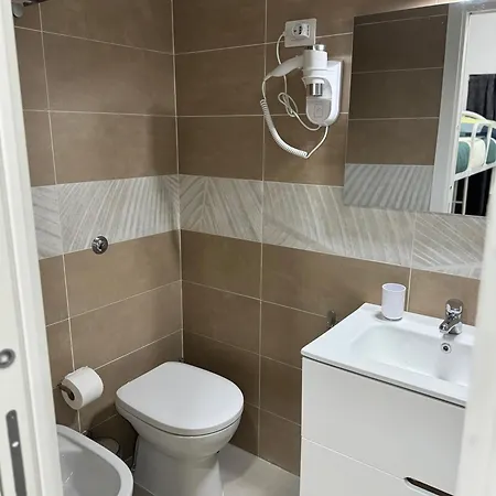 Casa Piano Zero A Toledo Appartement